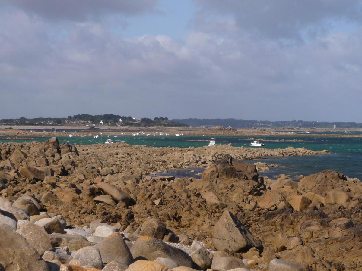 Bretagne Chambre D'Hotes Suite 53M2 Et Caravane Vintage Avec Cuisine Et Salle De Bains Privees Brittany B&B 53M2 Suite And Vintage Caravan Glamping With Private Kitchen And Bathroom Pleumeur-Gautier Luaran gambar