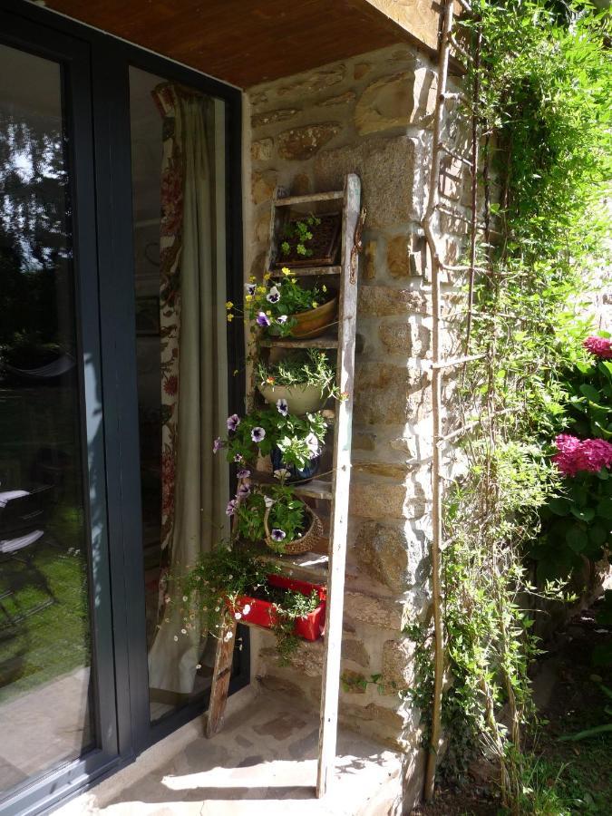 Bretagne Chambre D'Hotes Suite 53M2 Et Caravane Vintage Avec Cuisine Et Salle De Bains Privees Brittany B&B 53M2 Suite And Vintage Caravan Glamping With Private Kitchen And Bathroom Pleumeur-Gautier Luaran gambar