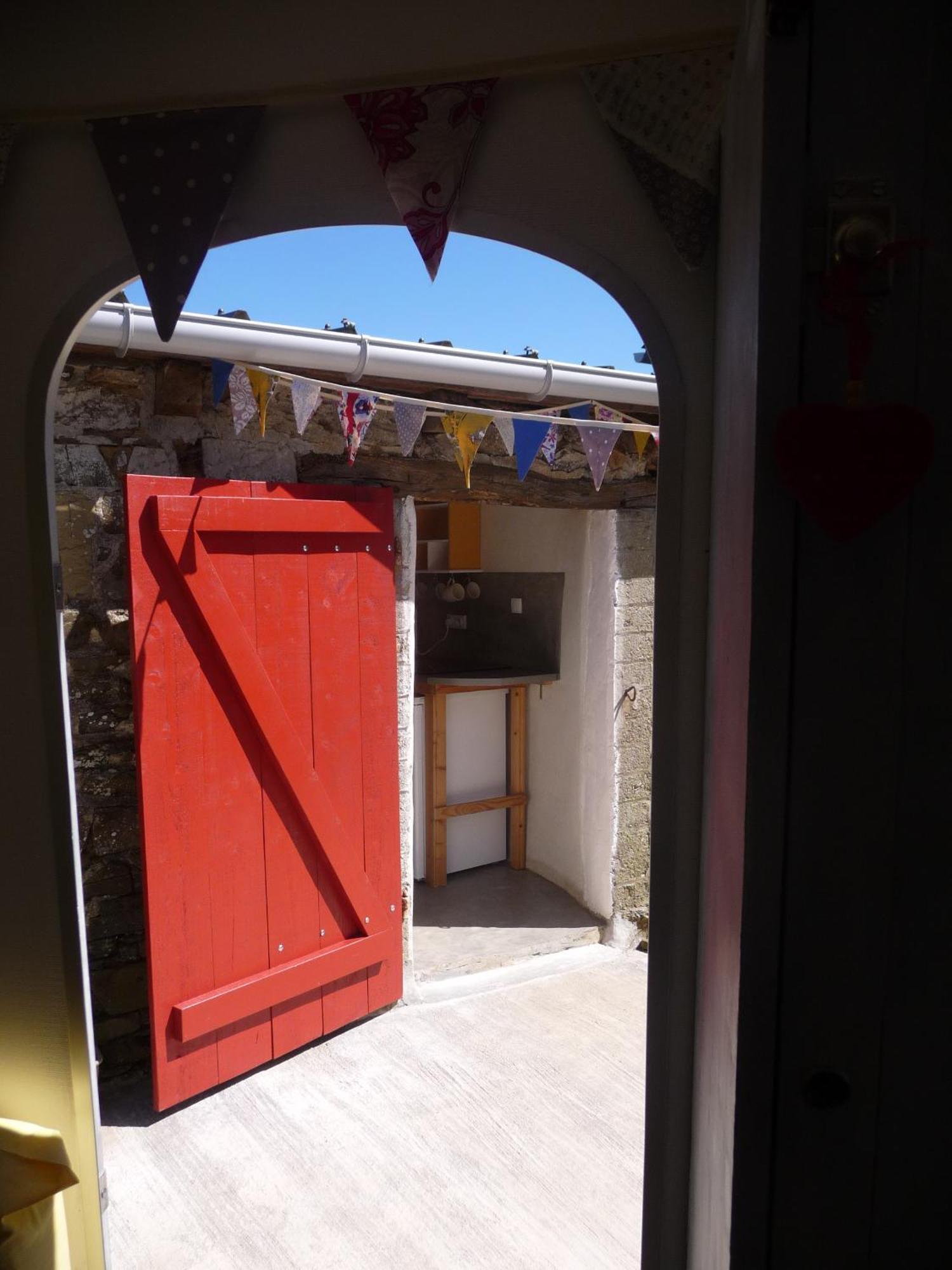 Bretagne Chambre D'Hotes Suite 53M2 Et Caravane Vintage Avec Cuisine Et Salle De Bains Privees Brittany B&B 53M2 Suite And Vintage Caravan Glamping With Private Kitchen And Bathroom Pleumeur-Gautier Luaran gambar